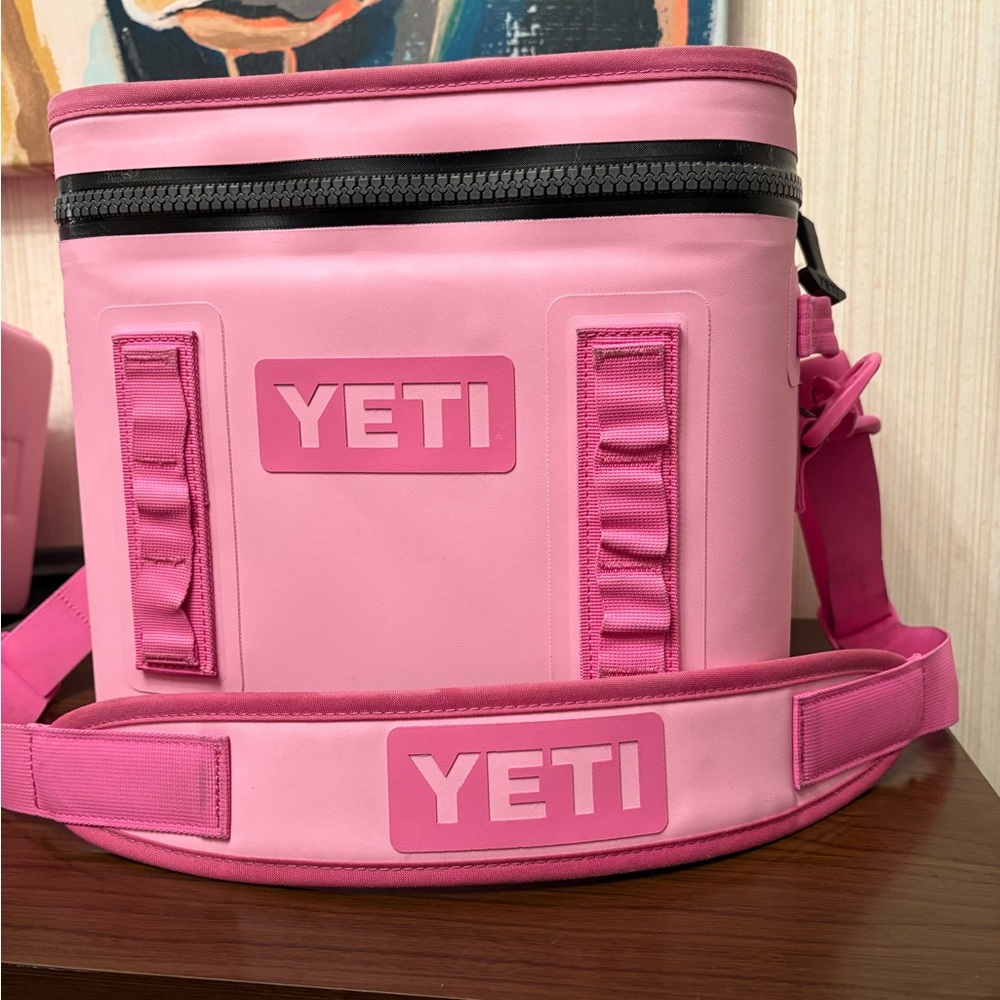YETI Vibrant Pink Travel Bag